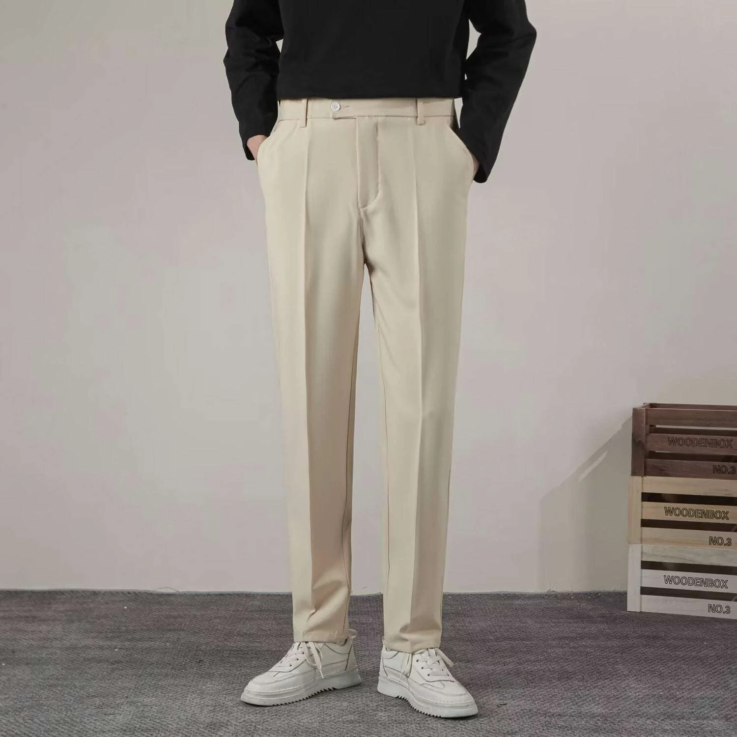 Pantaloni Classici con Chiusura Estesa - Image 11