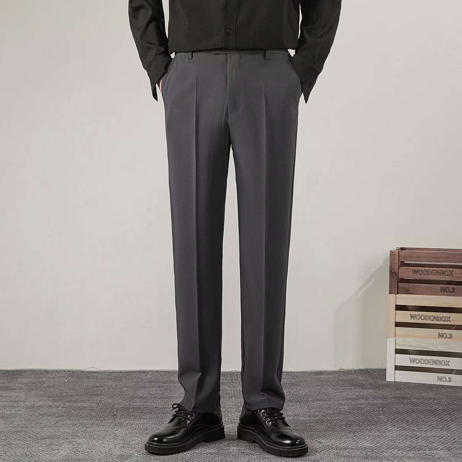 Pantaloni Classici con Chiusura Estesa - Image 7