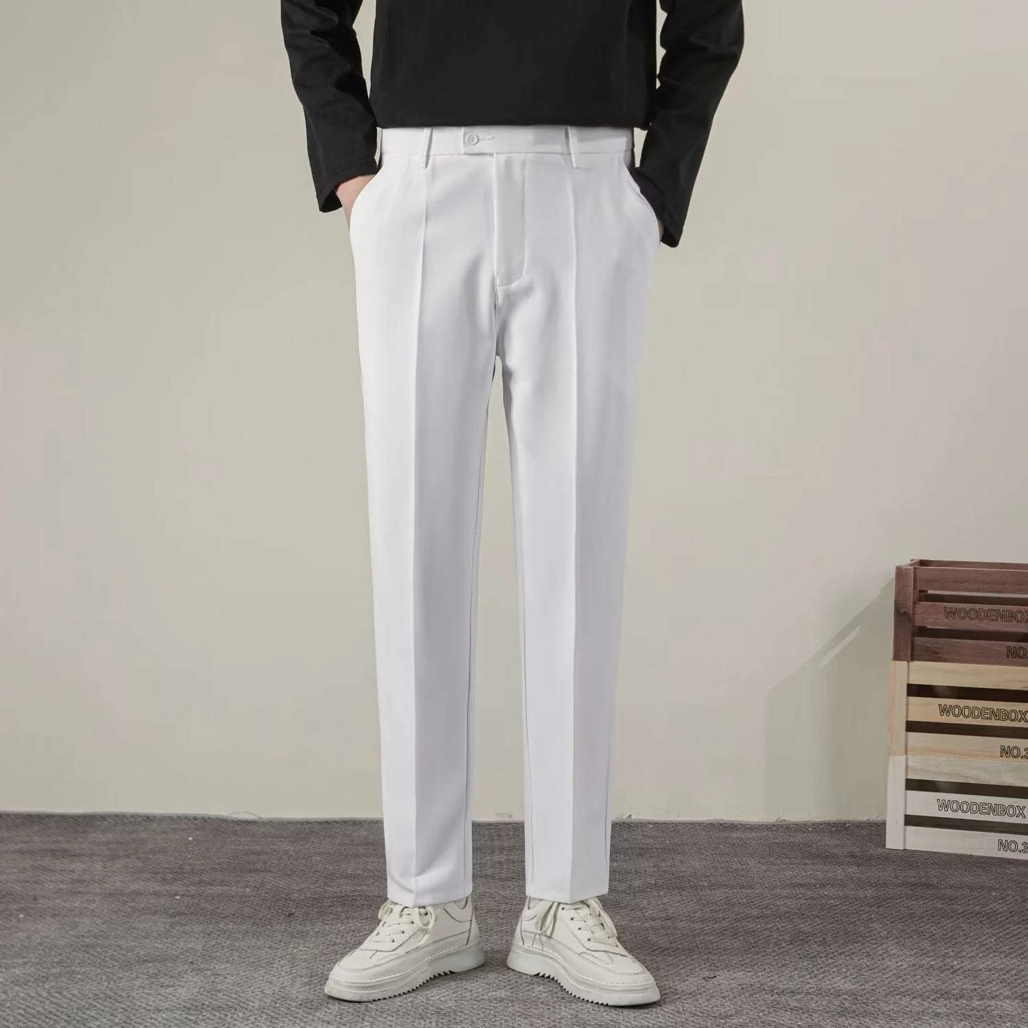 Pantaloni Classici con Chiusura Estesa - Image 9